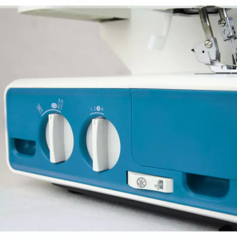 Оверлок Aurora 740D