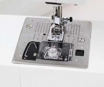 Швейно-вышивальная машина Aurora Style 800