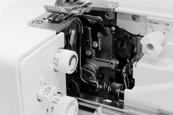 Коверлок BabyLock BLETS8 Gloria