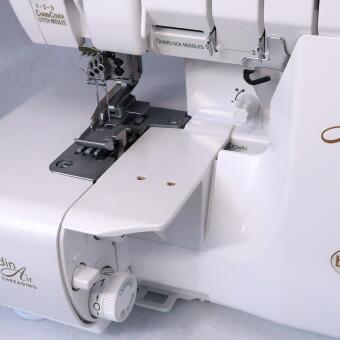 Коверлок BabyLock BLS8 Accolade