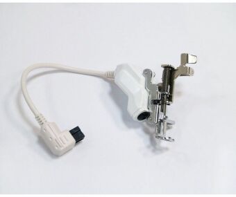 Швейно-вышивальная машина Brother V7