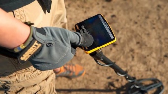 Металлоискатель Garrett Ace Apex c беспроводными наушниками MS-3 Z-Lynk