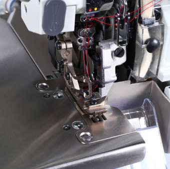 Оверлок Typical GN7201-4D3 4 нит. (комплект:голова+стол+устройство)