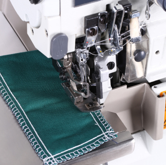 Оверлок Typical GN7201-6D3 6 нит. (комплект:голова+стол+устройство)