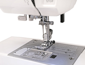 Швейная машина JANOME CLIO 200