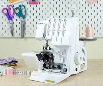 Оверлок Juki B-850