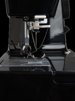 Швейная машина Janome LE-314 NERO