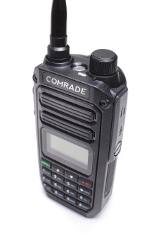 Портативная радиостанция Comrade R4