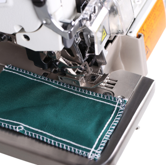 Оверлок Typical GN7201-5D3 5 нит. (комплект:голова+стол+устройство)