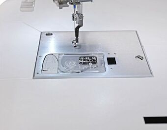 Вышивальная машина Janome Memory Craft 500E