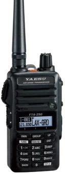 Портативная авиационная радиостанция Yaesu FTA-250L