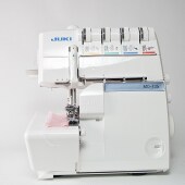 Коверлок Juki MO-735 белый